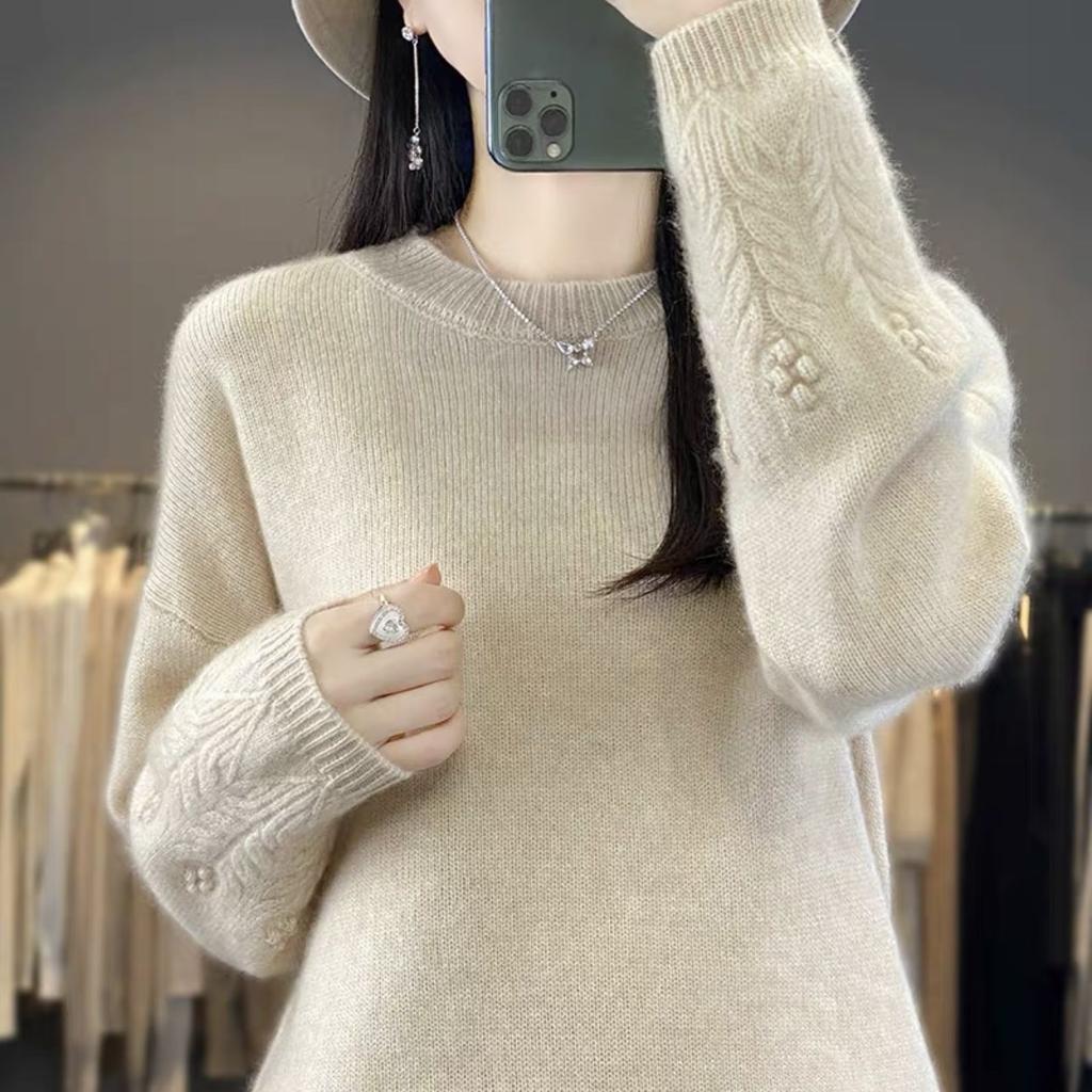 Autumn and Winter Round Neck Sweater for Women Solid Color Loose Jacquard Soft Glutinous Knitted Base Sweater and Pullover