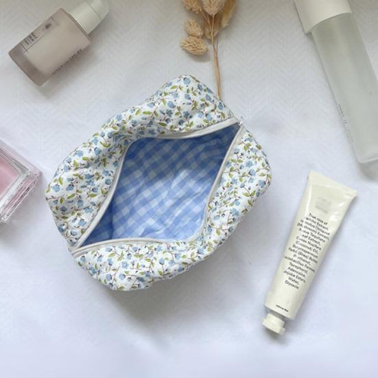Косметичка Стильный дорожный органайзер для ухода за кожей с цветочным принтом, гладкая молния, легкий доступ, портативная модная косметичка
