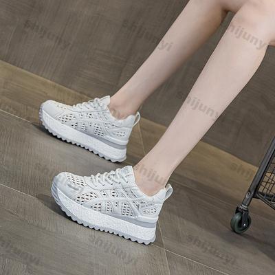 Женская обувь – Кроссовки