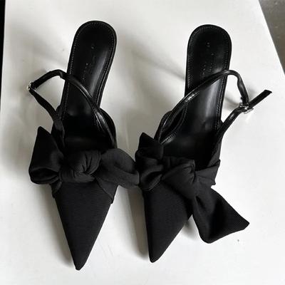 Модные высококачественные замшевые туфли с острым носком на высоком каблуке, женские летние сексуальные босоножки на каблуке с ремешком сзади и пряжкой, элегантные мюли с бантом