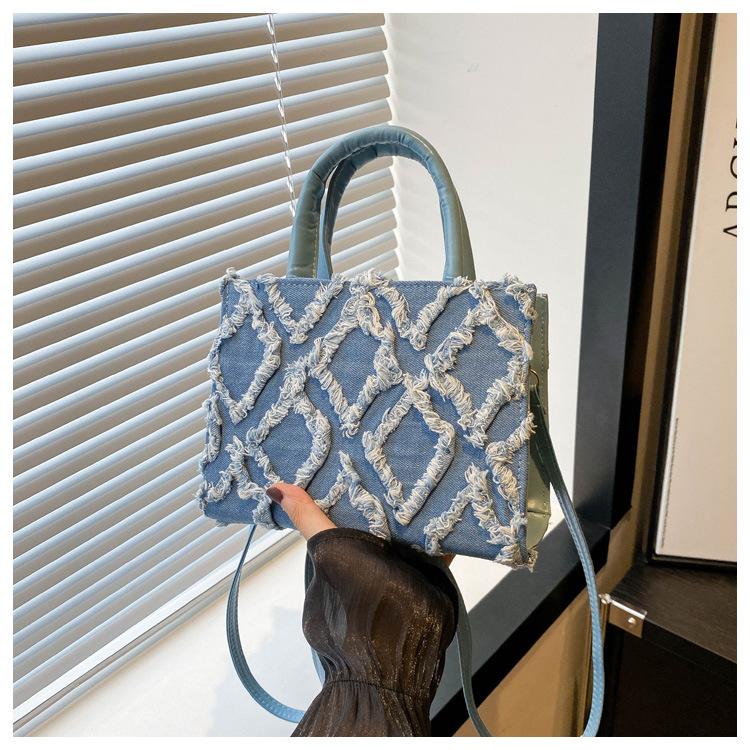 2024 ромбовидный деним лето новый простой модный дорожный большой емкости плечо кроссбоди маленькая квадратная сумка для женщин