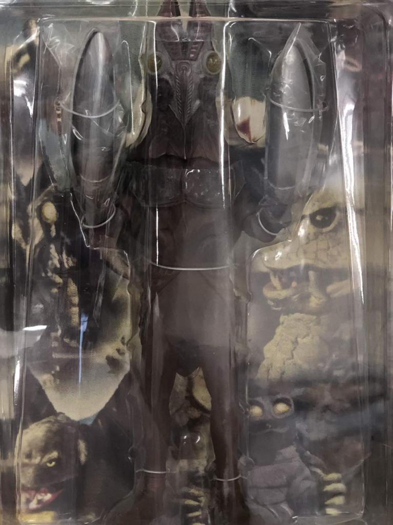 Серия Large Monster Ultraman Baltan Alien 2-го поколения