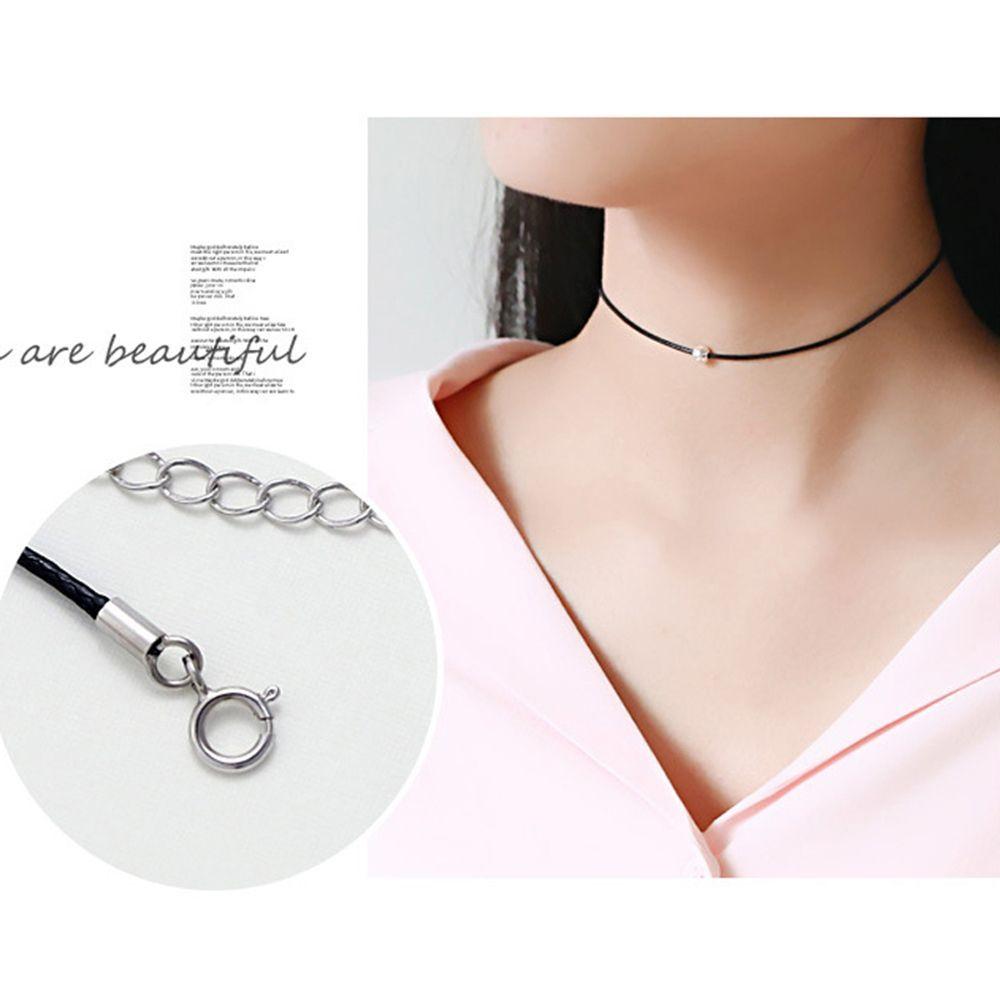 Rope Metal Velvet Pendant Little Ball Neck Leather Chain Women Short Necklace Bead Black Choker