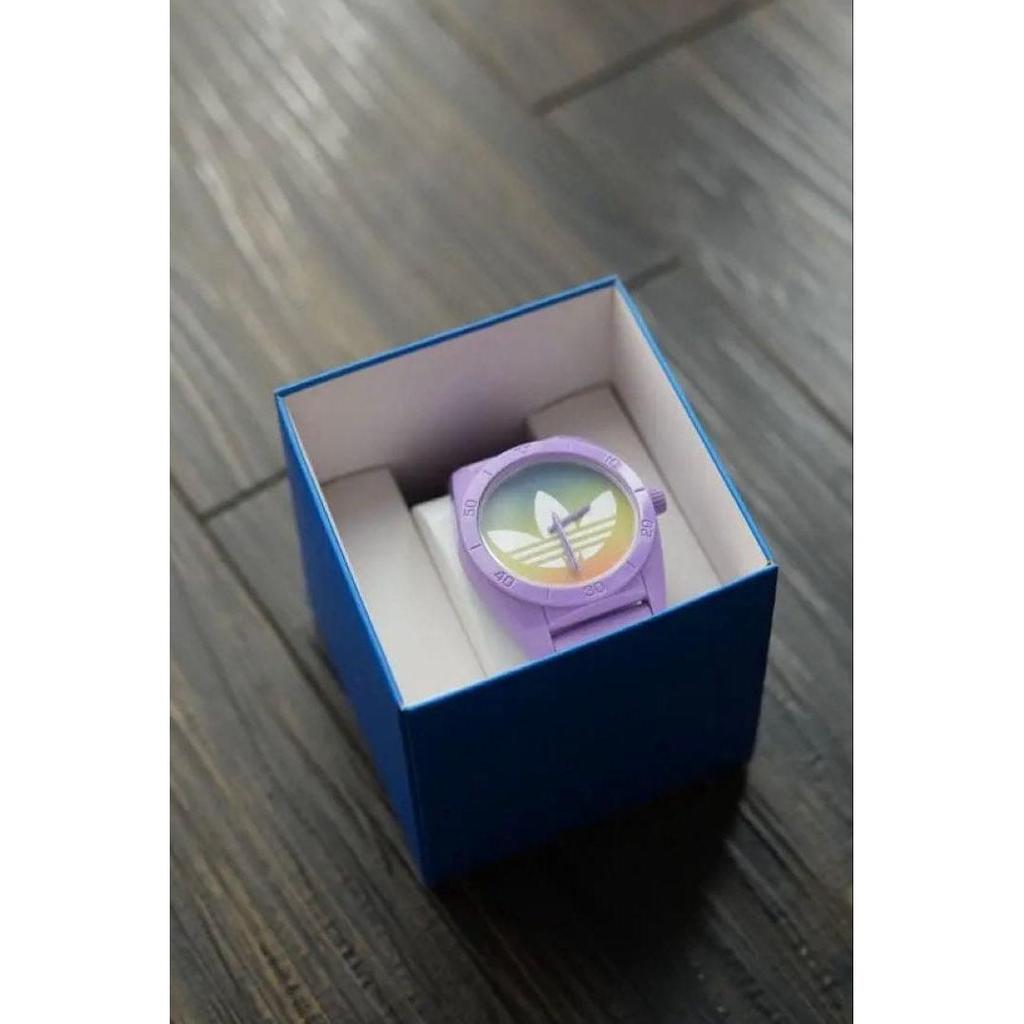 Подержанные часы adidas фиолетовые Азия лимитированный дизайн