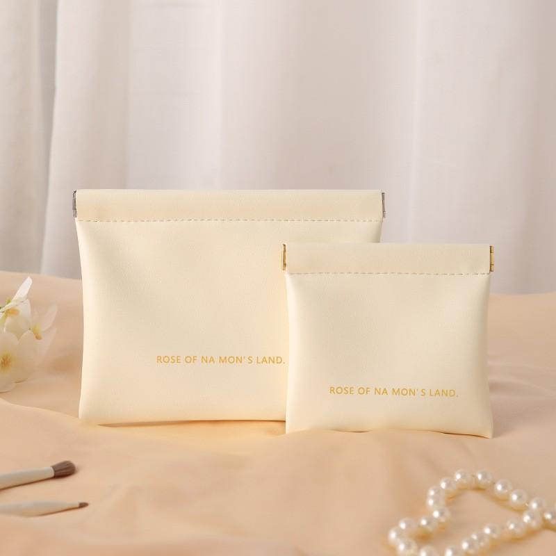 Женский клатч из искусственной кожи