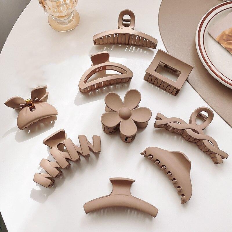 1pcs Korean Coffee Large Hair Claws Acrylic Hairpins Barrette Crab Hair Clips Headwear for Women Girls Braiders Hair Accessories