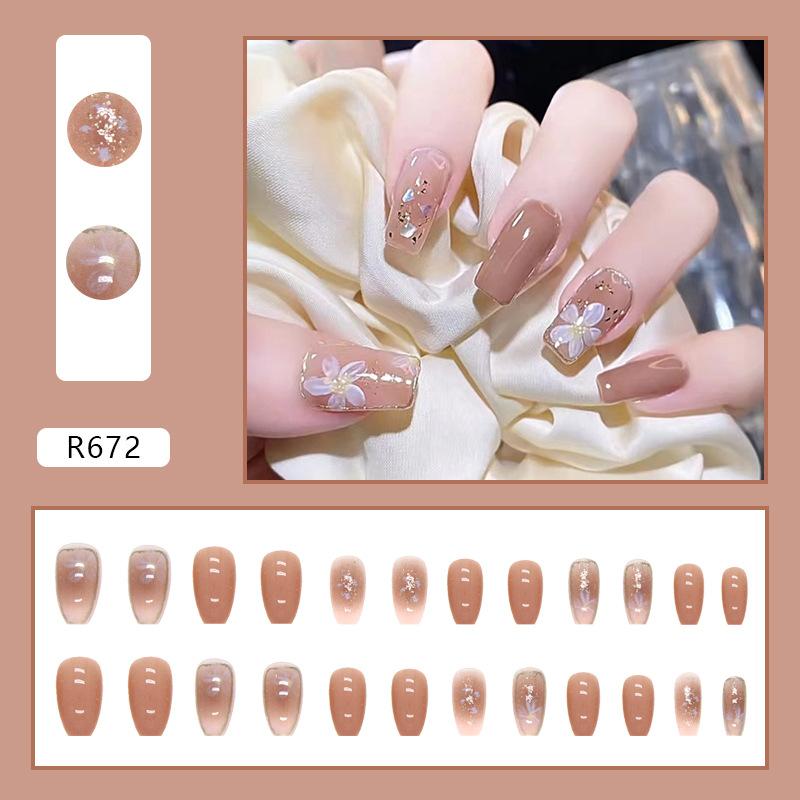 24 шт. Осенний новый продукт Smaging Gentle Camellia Wearing Nail Shining Gold Powder Pure Desire Ins Wind Short Ballet Nail Art