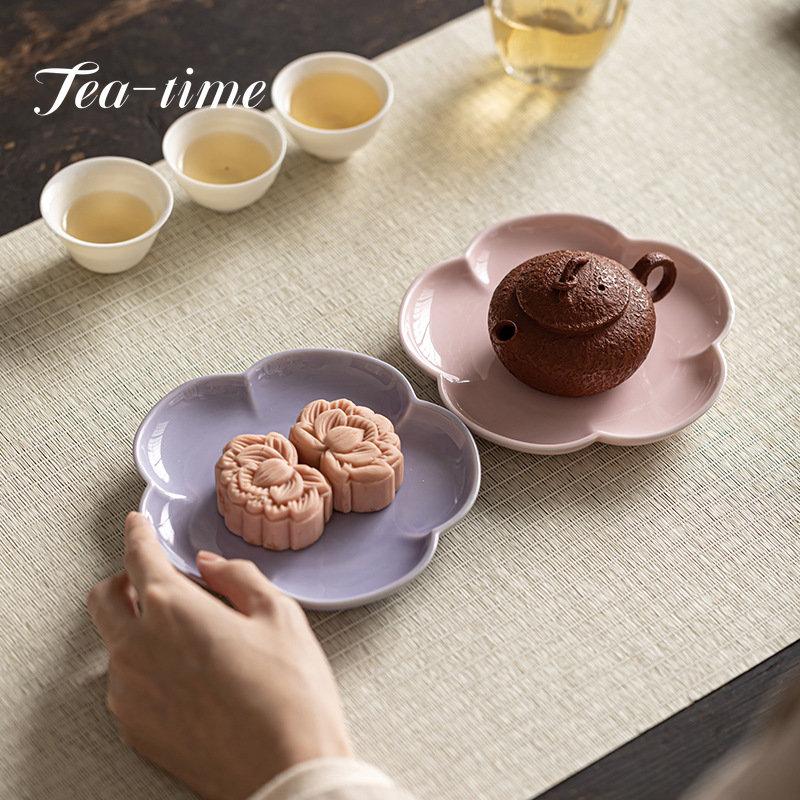 Boutique Chinese Style Ceramics Tea Tray Handmade Petal Fruit Plate Pastry Dessert Candy Dish Plates for Food Dry Bubble Trays