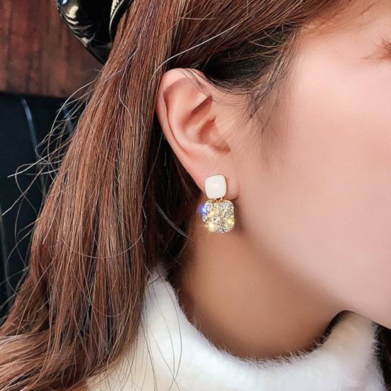 1 пара женских серег со стразами, квадратные, винтажные, не тускнеющие, блестящие, роскошные серьги-пусеты для подарка