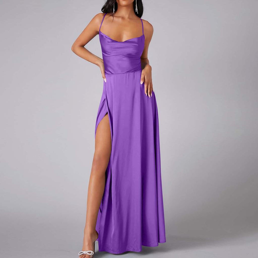 Женское летнее длинное атласное платье с открытой спиной и воротником-хомутиком на бретельках