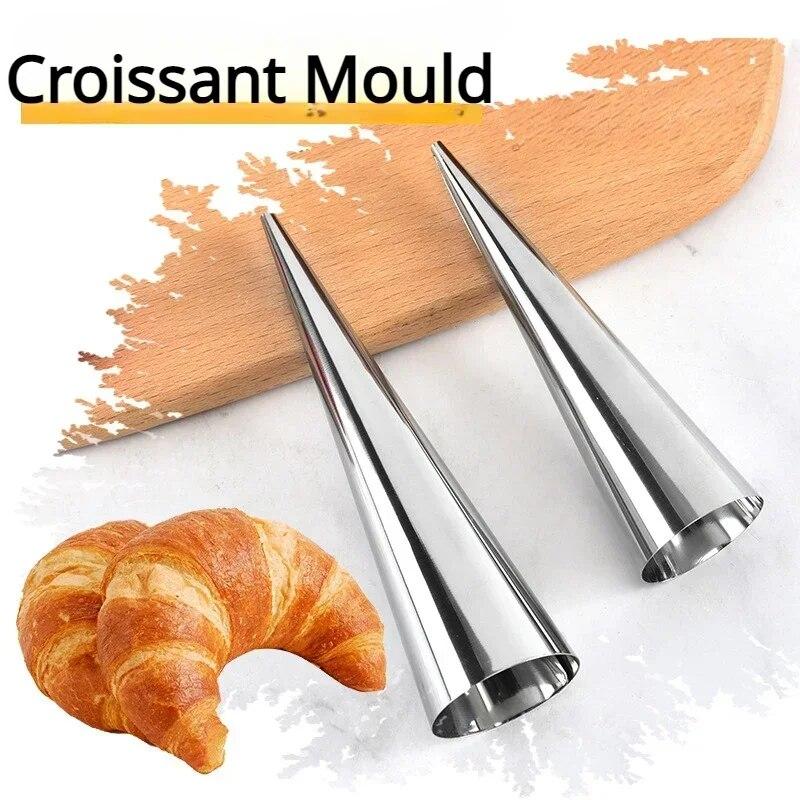 20 Pack Cone Shape Roller Molds 12cm Mini Ice Cream Cone Mold Non-Stick Stainless Steel Pastry Tool