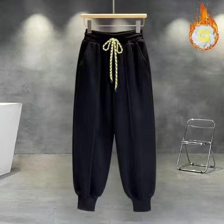 Men's Fleece-Lined Half-Zip Sweatshirt: Trendy Hong Kong Style, Thickened, Half-High Neck, Long Sleeve, with Loose Fit