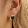 Стильные квадратные серьги с изумрудом и медным цирконием — ретро-легкая роскошь для женщин