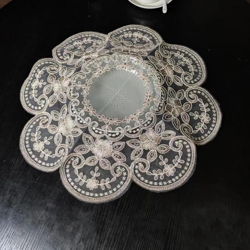 European Round Embroidery Lace Table Mat Living Room Bedroom Study Nightstand Cover Cloth Coaster Fruit Tray Kitchen Decoration