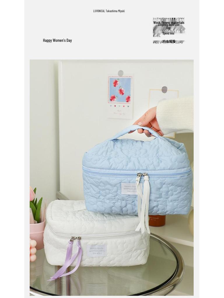 Облачная косметичка: Портативный мягкий дорожный органайзер большой вместимости, с пушистым дизайном, идеально подходит для хранения косметики или карандашей