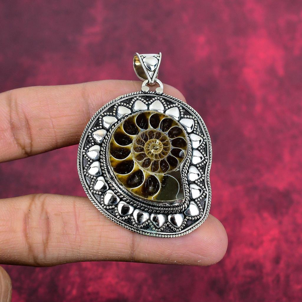 Подвеска из цельного серебра 925 пробы с ископаемым аммонитом, ювелирное изделие ручной работы с драгоценными камнями на День памяти