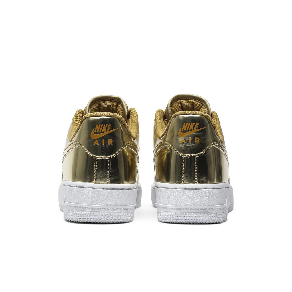 Nike Женские Air Force 1 SP 'Liquid Metal - Gold' (женские размеры) Металлический золотой / Белый / Клубный золотой скейт-обувь CQ6566 700