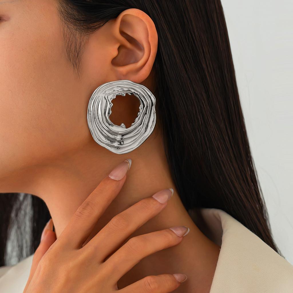 Fashion Versatile Fan Irregular Stud Earrings Women's Alloy Conch Folded Earrings Earrings