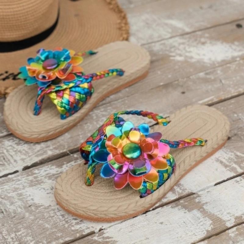 Мода 2024 года, высококачественная женская обувь, летние женские тапочки, разноцветные, с открытым носком, с косами, на низком каблуке, большие размеры, повседневные тапочки для женщин