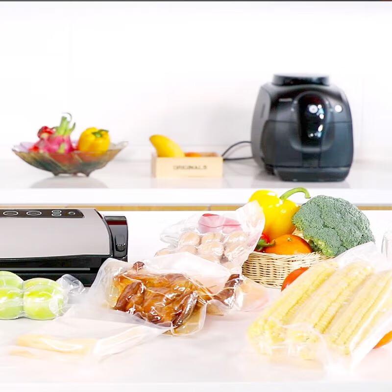 Deli Пакеты для вакуумного упаковщика, штепсель CN (адаптер в комплекте)