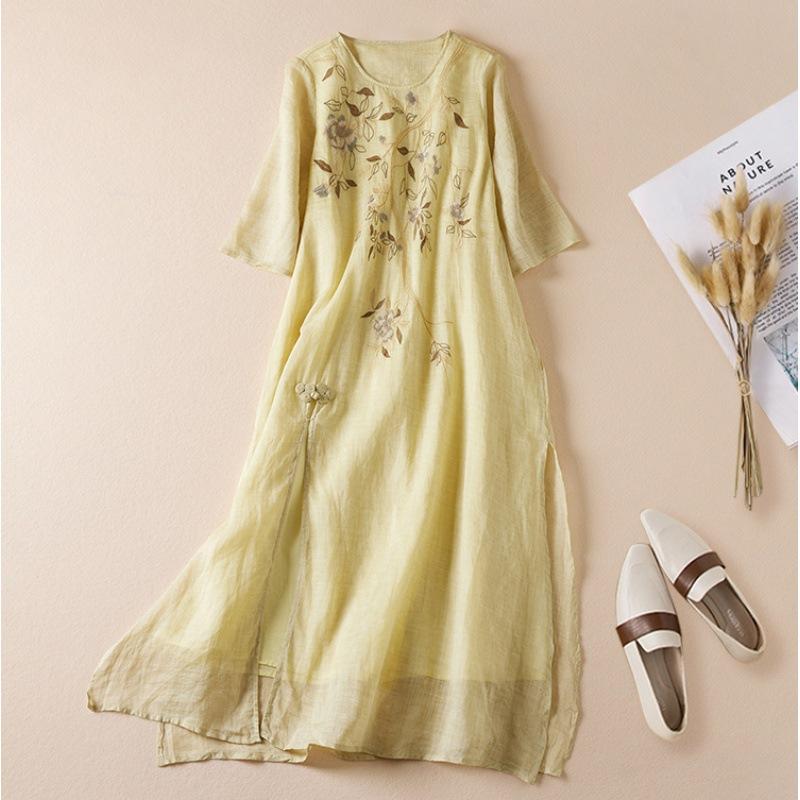 Женское платье из рами с вышивкой «Сказка» — круглый вырез, пуловер, рукава-5 точек, длинный летний стиль