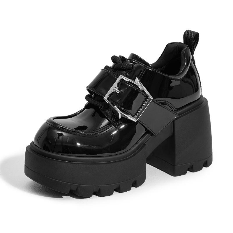 Женские весенние лоферы на толстой подошве 2025 года — кожаные туфли в британском стиле на высоком каблуке с внутренней отделкой