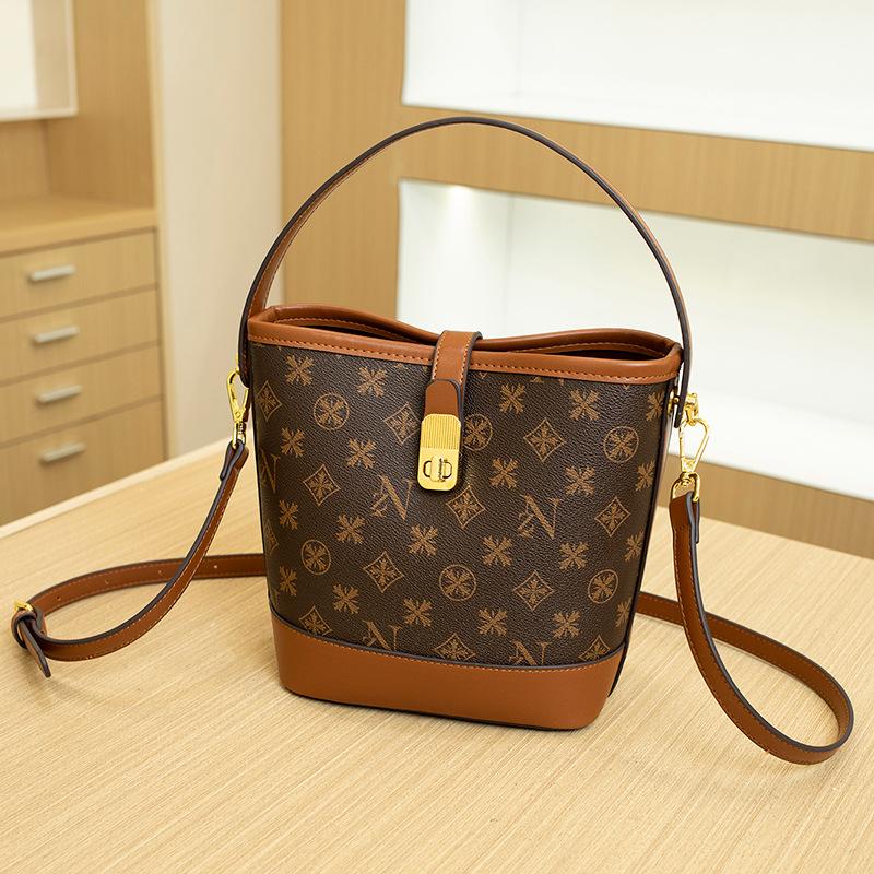 Классические принтованные сумки, вместительные европейские и американские сумки, высококачественные женские повседневные сумки через плечо на одно плечо