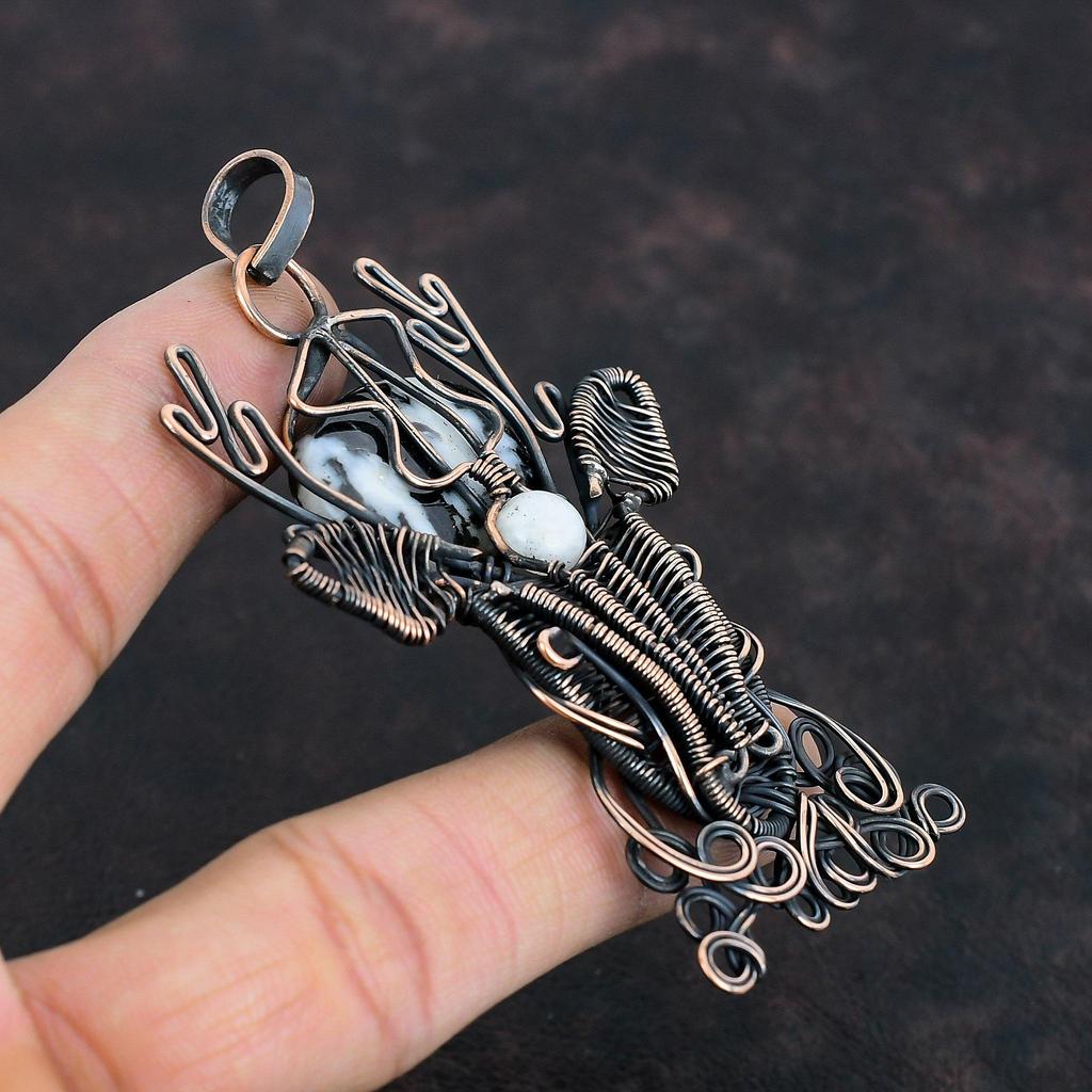 Белый бирюзовый кулон буйвола, обернутый медной проволокой, ювелирное изделие ручной работы из драгоценных камней, кулон в виде оленьей морды, кулон в виде лунного камня, подарки на годовщину