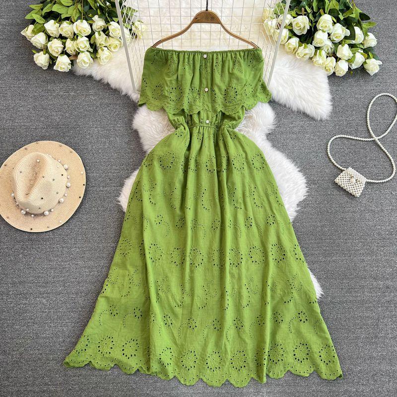 Vacation Style off-Shoulder Waist Slimming Embroidered Dress