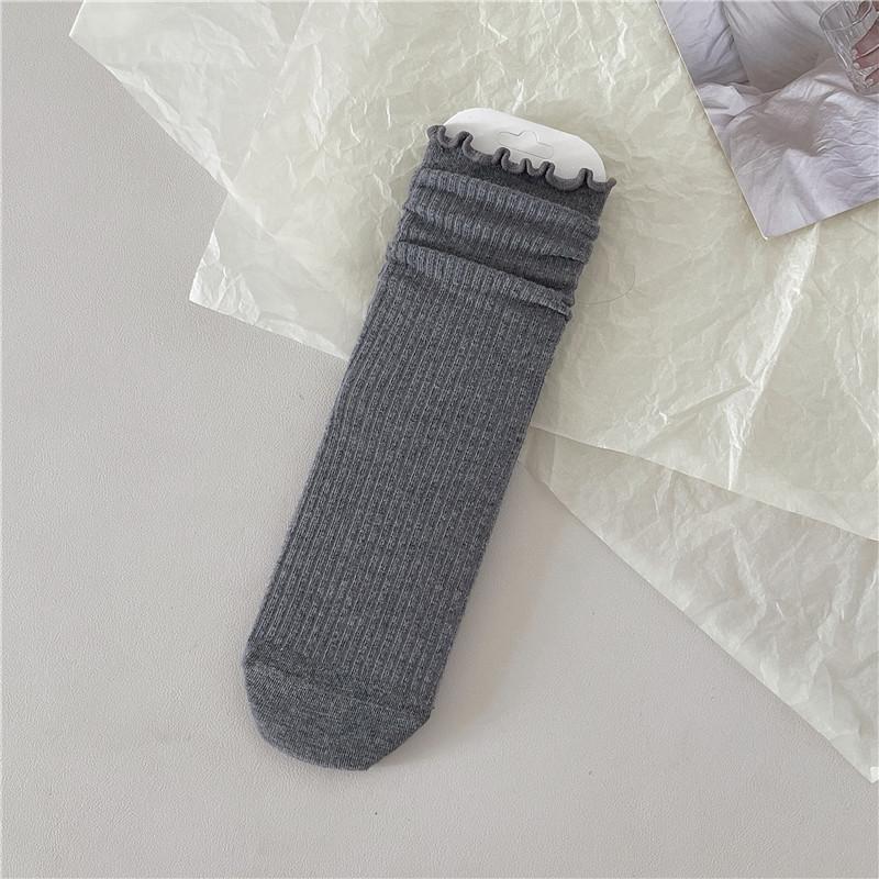 Женские ребристые белые и серые носки с кружевной отделкой - модный стиль Miu