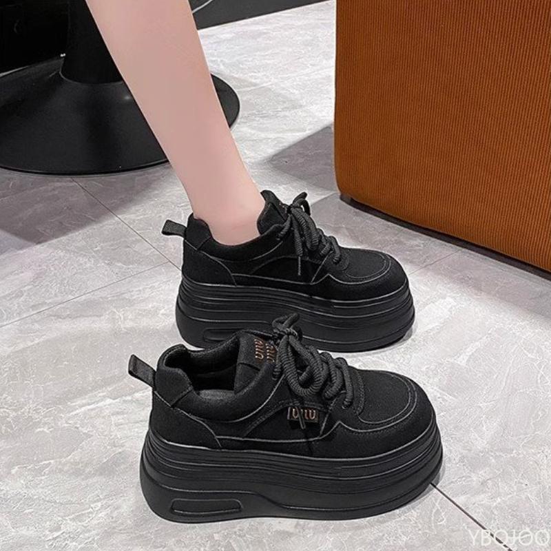 Модные увеличивающие рост туфли на толстой подошве в стиле папиных кроссовок для женщин Новые универсальные повседневные спортивные вулканизированные туфли-платформы