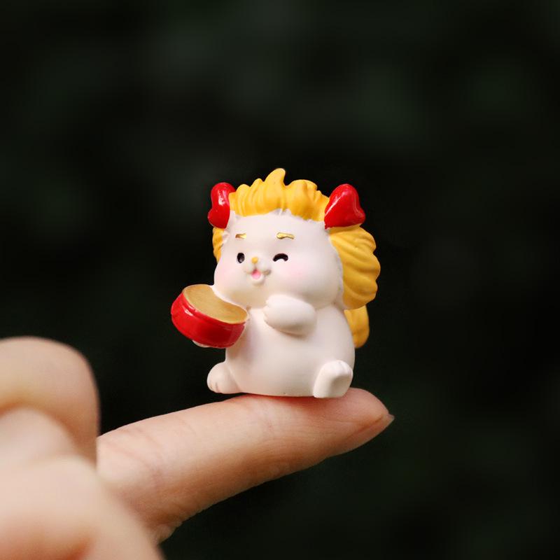 Мини Плюшевые Куклы Знаков Зодиака - Милые Фигурки Животных для Украшения Рабочего Стола