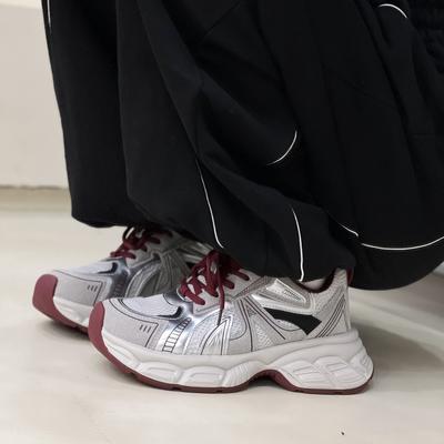 Сетчатые дышащие кроссовки на толстой подошве в стиле «папины кроссовки» женские осенние новые на двойной шнуровке легкие увеличивающие рост спортивные и повседневные туфли