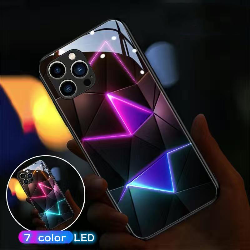 Геометрия LED Светящийся Чехол для Телефона Для iPhone 16 15 13 Pro 12 Mini 14 Plus 11 XS Max X XR 8 7 Роскошный Схематичный Звонок Светящийся Корпус