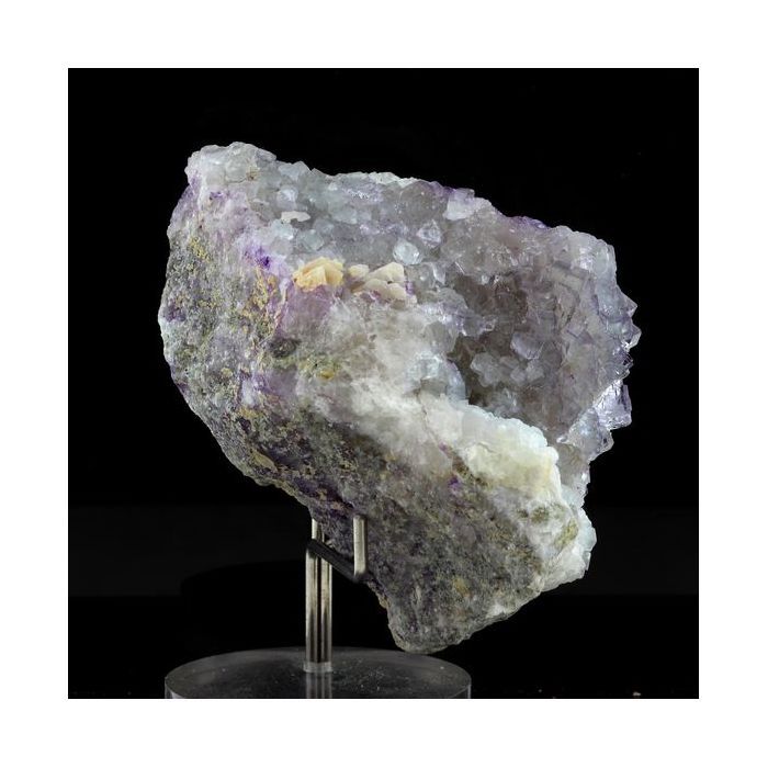 Pierres et Minéraux. Fluorite. 595.0 ct. Mine de Fontsante, Les Adrets, Var, France.
