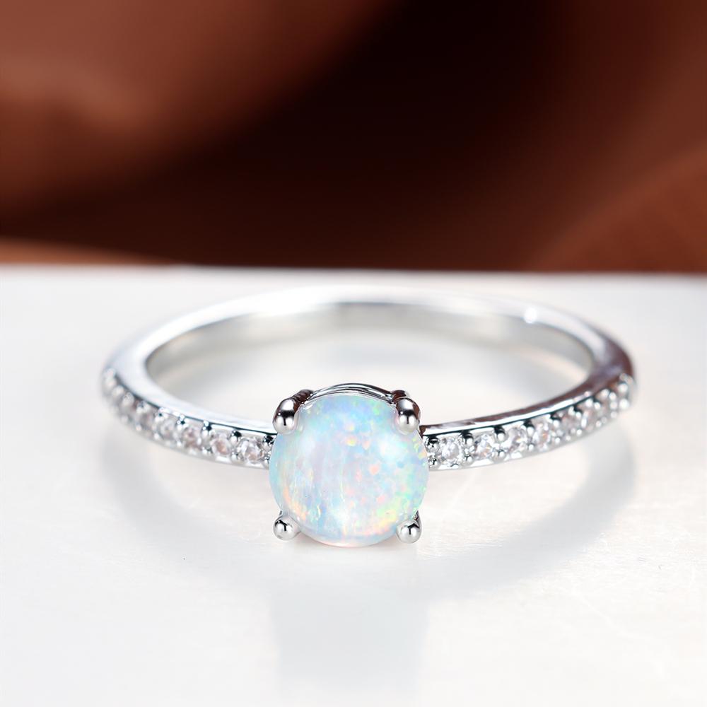 Silver Color Round Shiny Opal Finger Ring for Women Exquisite Charm Female Jewelry Fashion Accessories