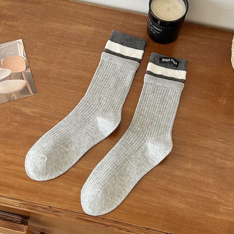 Twist Pile Socks Season Thickened, Warm Fashionable, Versatile Girls' Solid Color Mid-Leg Socks Durable And Comfortable Socks