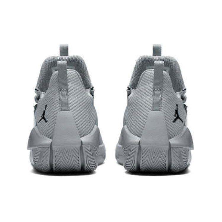 Air Jordan Jumpman Hustle Светло-дымчато-серый AQ0394-002