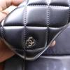 Chanel Черный жесткий футляр для солнцезащитных очков из стеганой ПУ-кожи