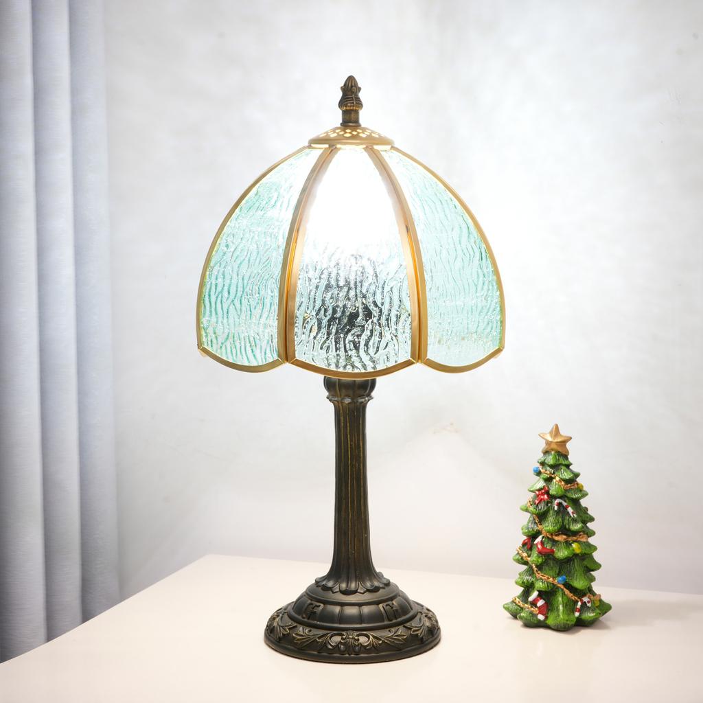 Современная лампа с абажуром из стекла и бронзовым основанием, 8 дюймов, домашний декор, настольная лампа с дизайном четырехлистного клевера для внутреннего освещения