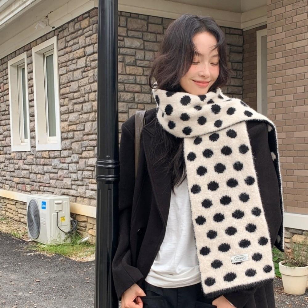 Soft Plush Knitted Scarf Warm Neckerchief Scarf Versatile Wool Blend Scarf Women