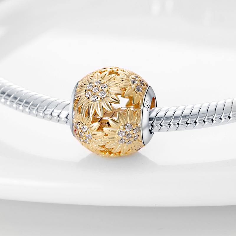 Color Zircon Four Leaf Clover Shape Charm Beads Fits Bangle Bracelet Necklace Women Luxury Jewelry Festival Gifts