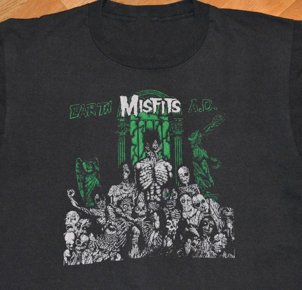 THE MISFITS Beware Black Men S-234XL T-shirt E232 Unisex T-Shirt