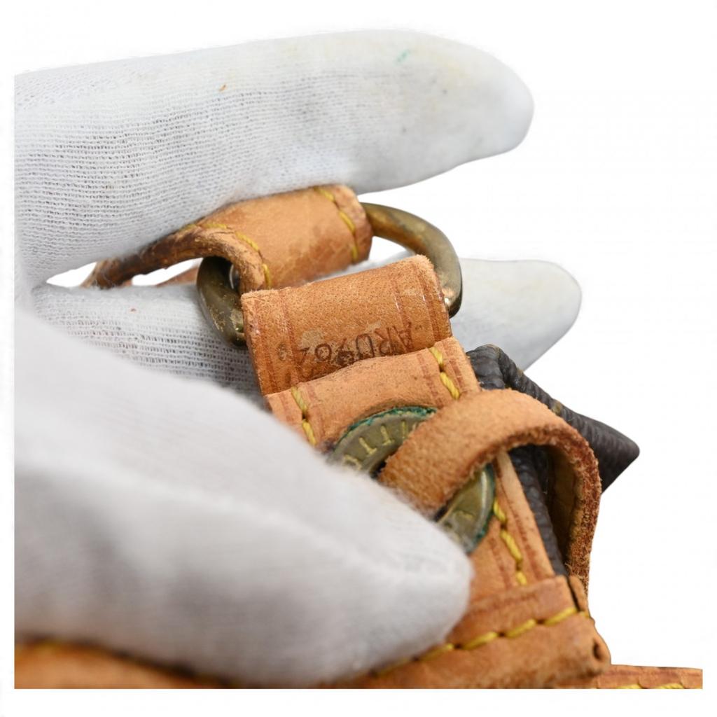 Оригинал LOUIS VUITTON Monogram Petit Noe Сумка через плечо lv6524ur Б/У