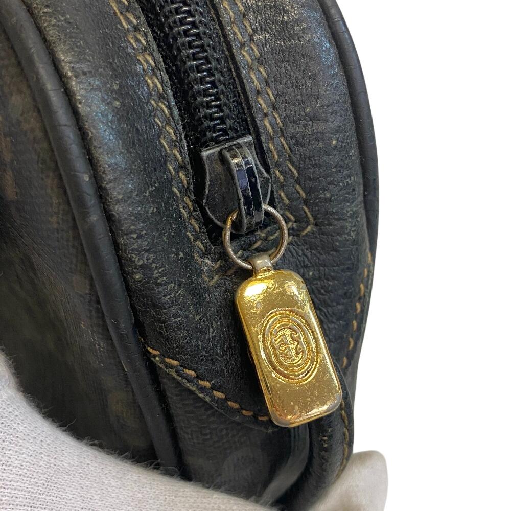 Gucci 066 Старая сумка-клатч Gucci линия Shelly с узором GG из кожи Наплечная сумка из серой кожи Женская Б/у