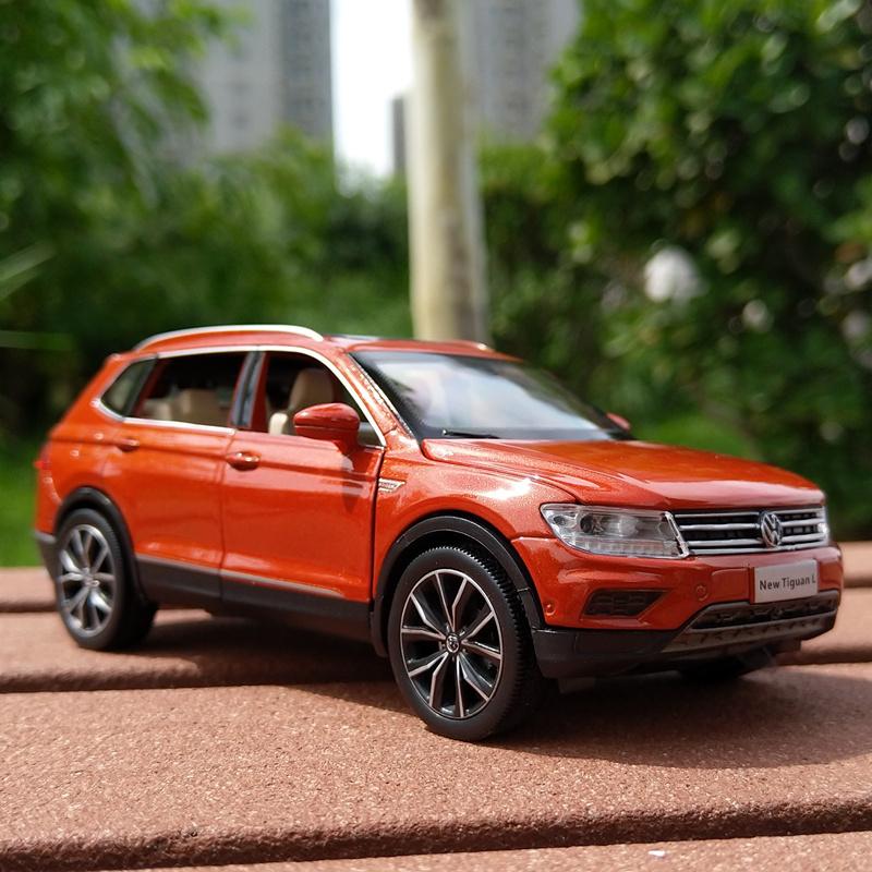 JQTYB1 WELLY 1:32 VW TIGUAN SUV Alloy Car Diecasts & Toy Vehicles Car Model Sound and Light Pull back Car Toy For Kids Gift Ornaments