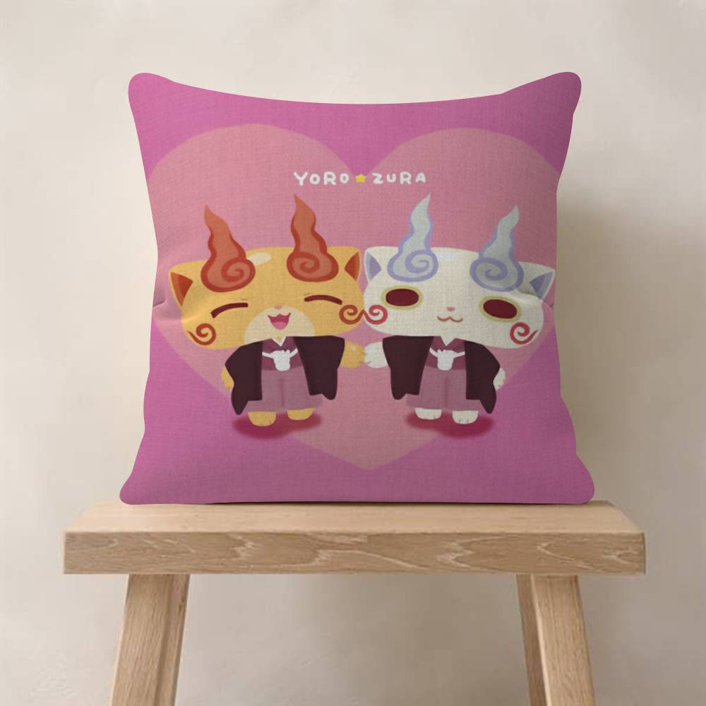 Anime Yokai Cute Watch Maple Design Cushion Cover Happy Autumn Harvest decor Holiday Decorati Pillow Cover