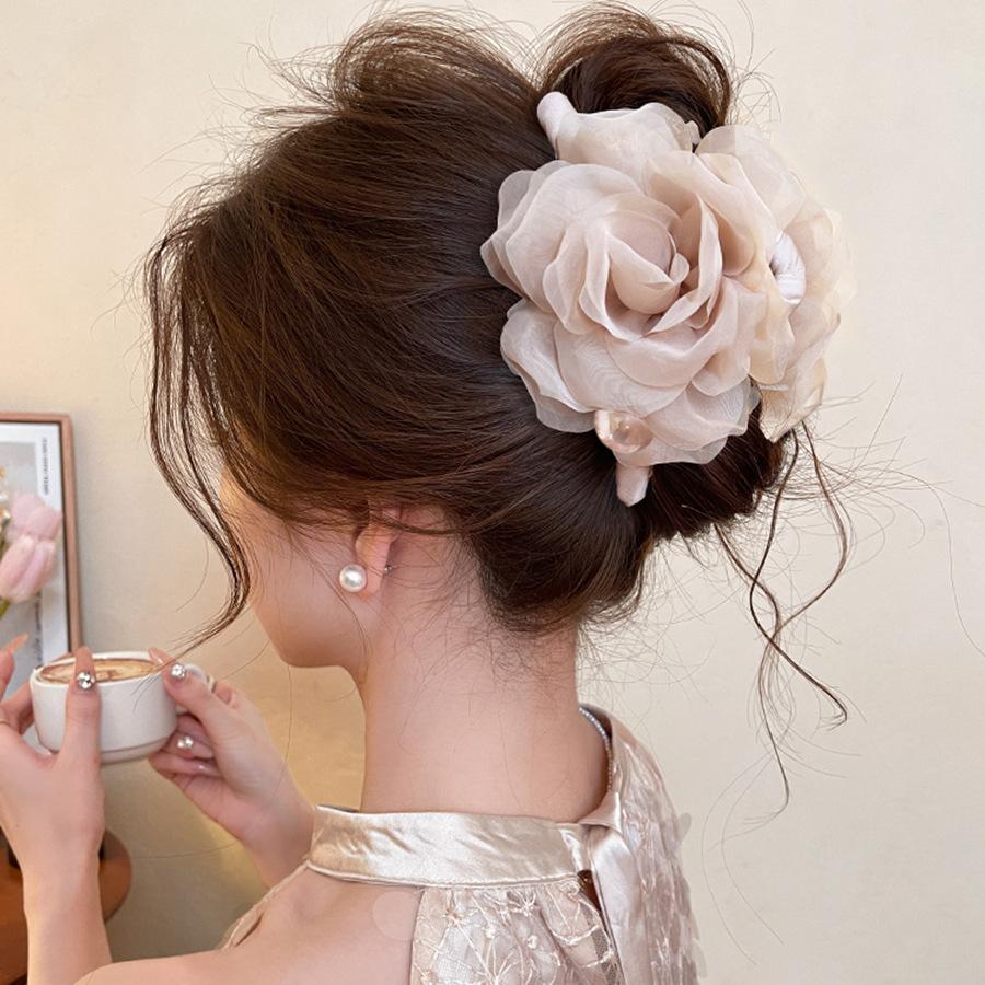 Acrylic Fabric Mesh Rose Pearl Hairpin Fashionable and Sweet Grab Clip Commuting Versatile Hair Accessories Headgear