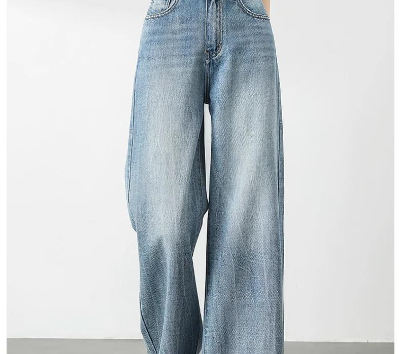 Wide-Leg High Waist Light Jeans for Women - Spring 2025 Trend