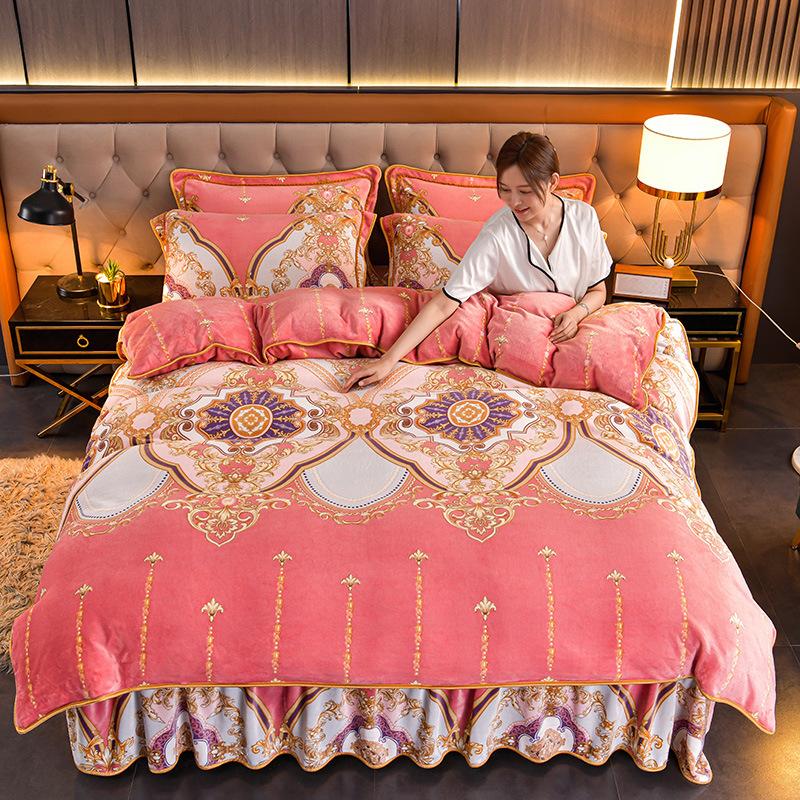 Thickened Milk Velvet Four-piece Set, Flannel Sheets and Quilt Cover, Coral Velvet Three-piece Bedding Set